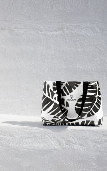 Banana Black BEACH Hydro Proof